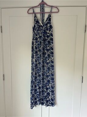 Alice and Olivia Samantha Blue Floral V-Neck Maxi Dress